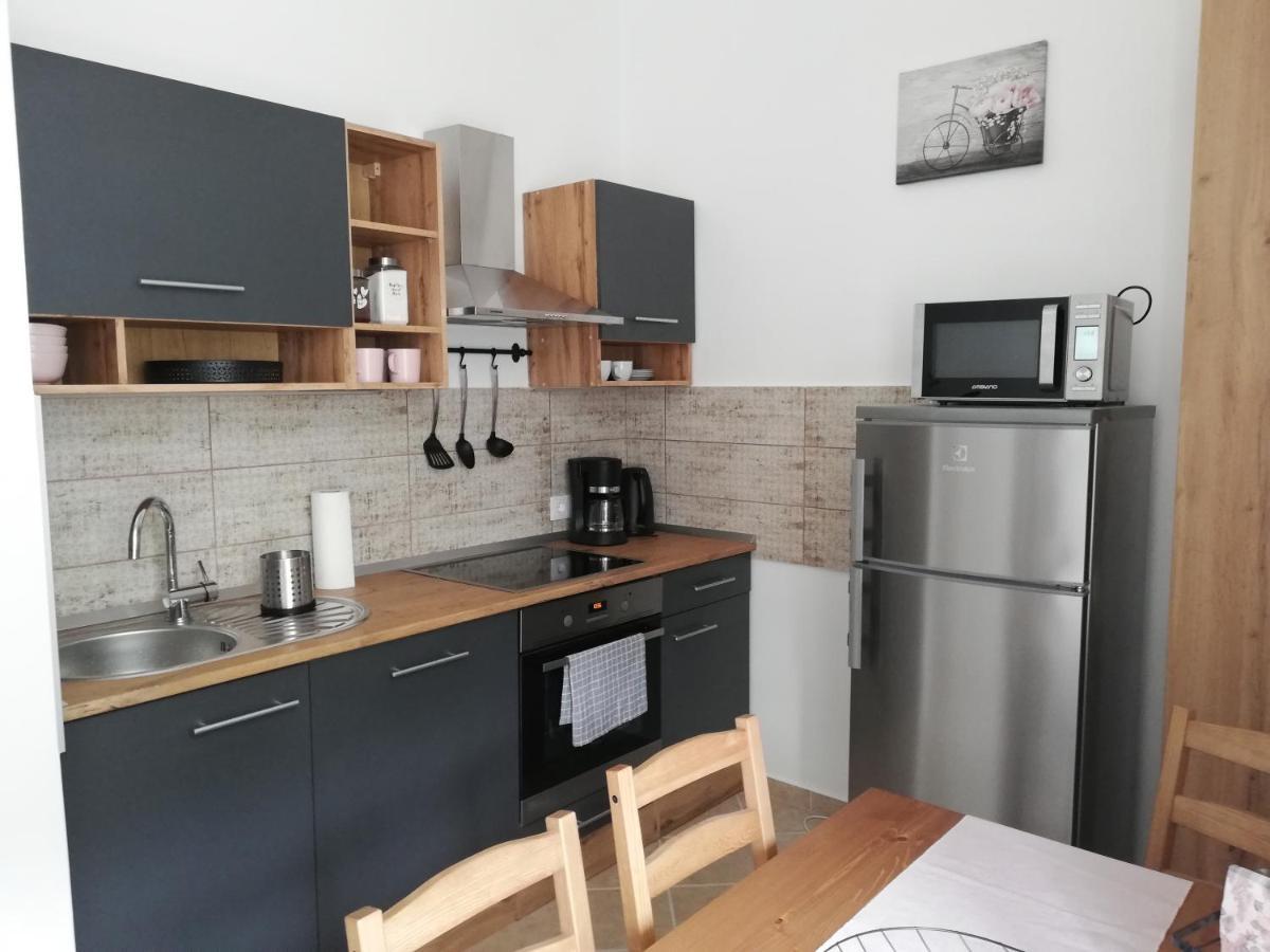 Gold 2 Apartman Sopron Extérieur photo
